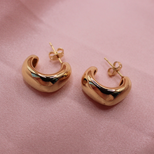 Load image into Gallery viewer, All Day Chunky Midi Earrings
