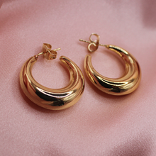 Load image into Gallery viewer, Glinting Orbs Hoops
