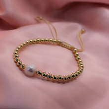 Load image into Gallery viewer, Perlita Bracelet
