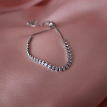 Load image into Gallery viewer, Mini Diamond Bracelet
