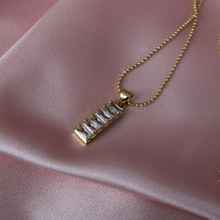 Load image into Gallery viewer, Shine All Day Necklace
